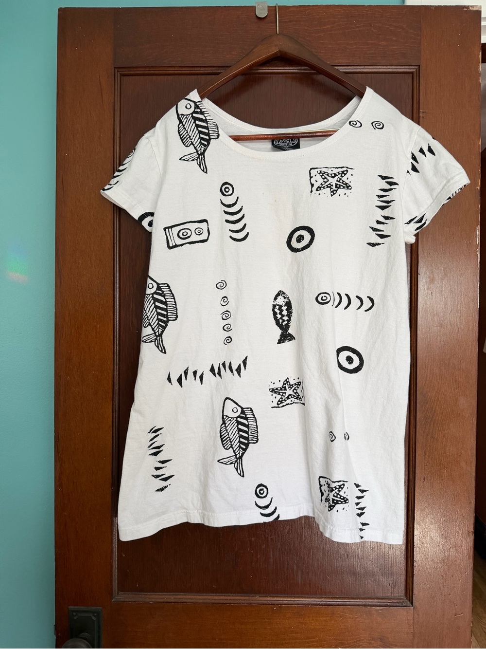 Vintage Graphic Fish & Sea Motif Tee